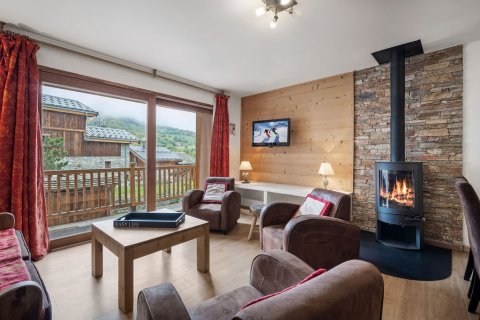 4 bedrooms House in Les Belleville, France No. 100064 4