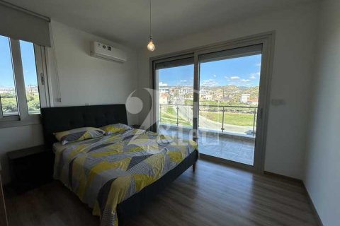 3 bedrooms Apartment in Germasogeia, Cyprus No. 82847 8