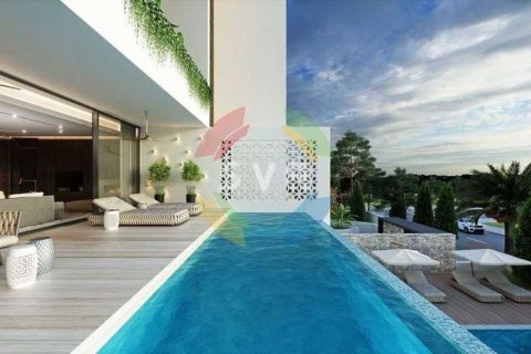 3 bedrooms Apartment in Limassol, Cyprus No. 81786 2