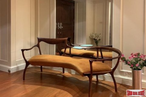 4 bedrooms Duplex in Bangkok, Thailand No. 96196 2