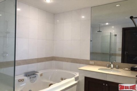 4 bedrooms Duplex in Bangkok, Thailand No. 96196 17