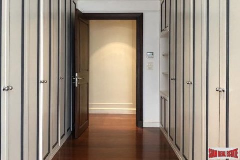 4 bedrooms Duplex in Bangkok, Thailand No. 96196 7