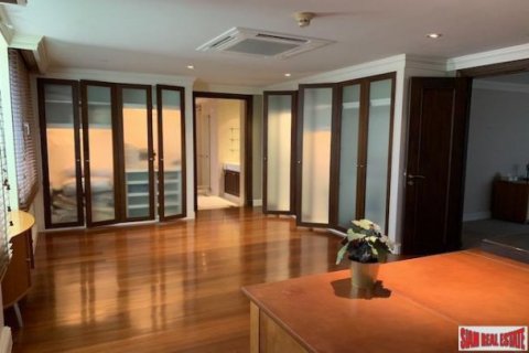 4 bedrooms Duplex in Bangkok, Thailand No. 96196 10