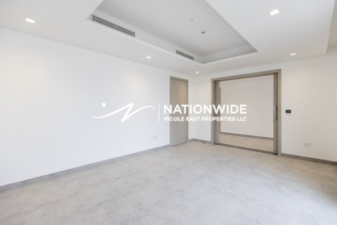 5 bedrooms Villa in Binh Duong, Vietnam No. 90927 10