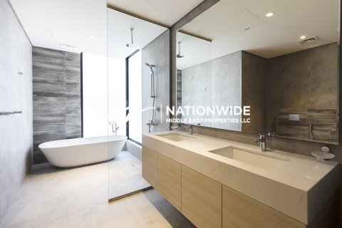 5 bedrooms Villa in Binh Duong, Vietnam No. 90927 6