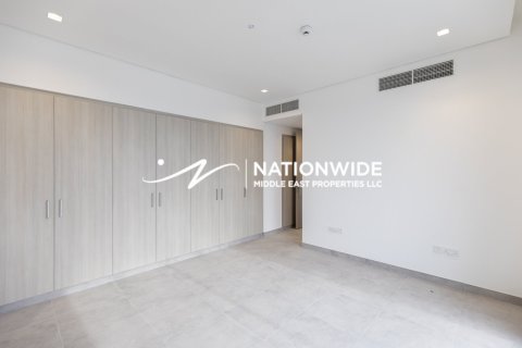 5 bedrooms Villa in Binh Duong, Vietnam No. 90927 13