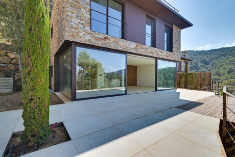 4 dormitorios House en Begur, Spain No. 99092