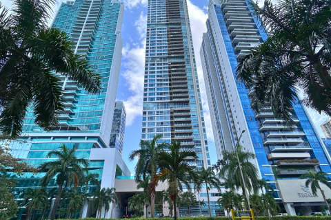 3 bedrooms Apartment in Panama City, Panama No. 124155