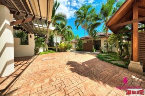 4 bedrooms Villa in Ko Samui, Thailand No. 96722 23