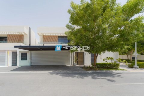 5 dormitorios Villa en  Yas Island, UAE No. 95615