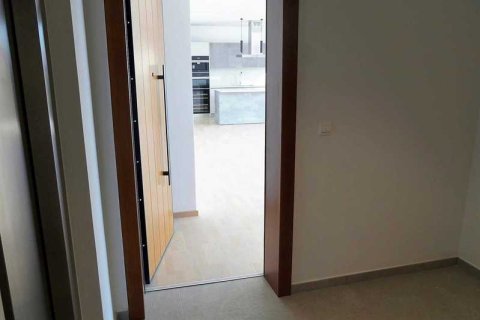 3 dormitorios Penthouse en Agios Athanasios, Cyprus No. 32268 6