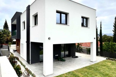 Дом с 3 спальнями в Пиргос, Кипр №101084 3