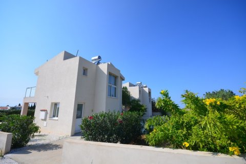 4 rooms Villa in Paphos, Cyprus No. 107115 12
