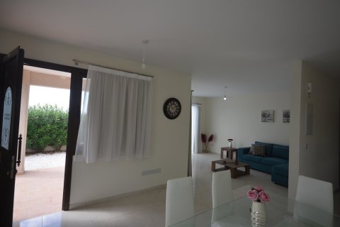 4 rooms Villa in Paphos, Cyprus No. 107115 7