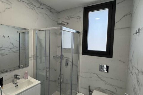 2 bedrooms Apartment in Germasogeia, Cyprus No. 81823 8