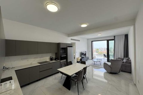 2 bedrooms Apartment in Germasogeia, Cyprus No. 81823 3