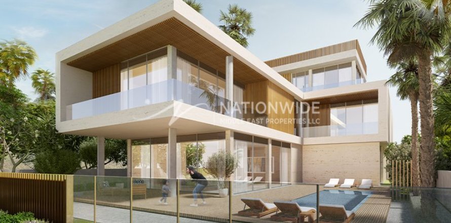 4 bedrooms Villa in Abu Dhabi, UAE No. 98514