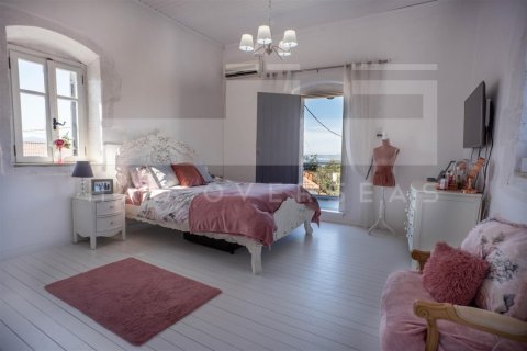 4 bedrooms Villa in Crete, Greece No. 24430 6