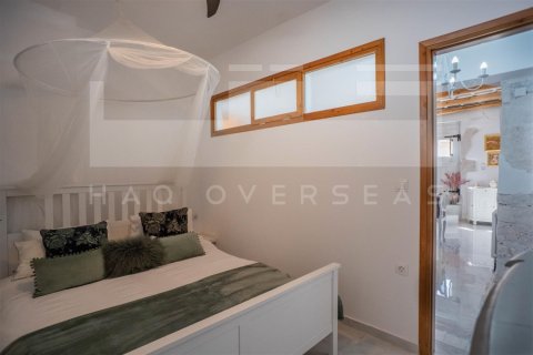 4 bedrooms Villa in Crete, Greece No. 24430 15