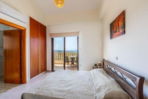 4 rooms Villa in Paphos, Cyprus No. 107056 5