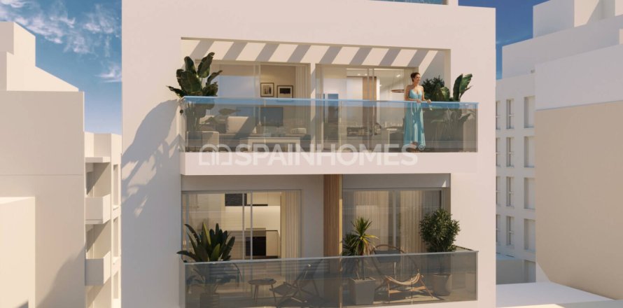 3 dormitorios Penthouse en Torrevieja, Spain No. 122054