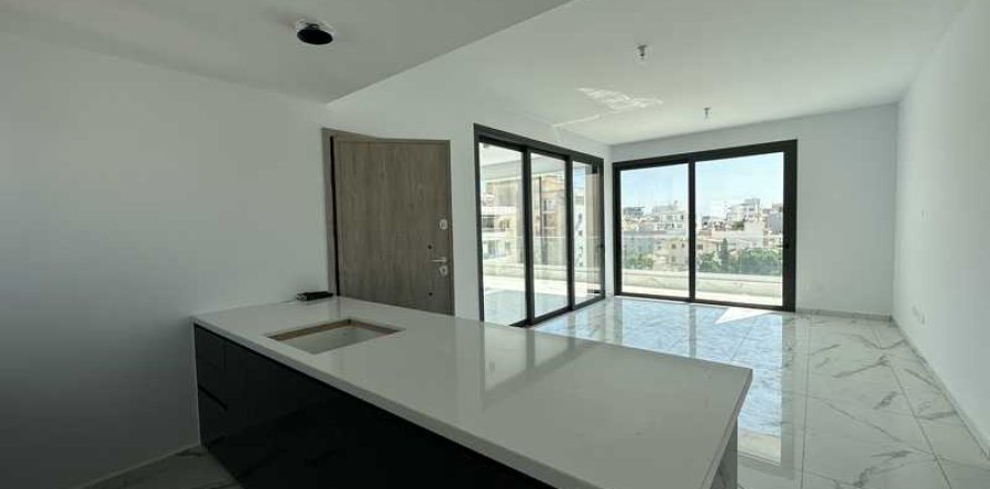 2 bedrooms Apartment in Limassol, Cyprus No. 70830