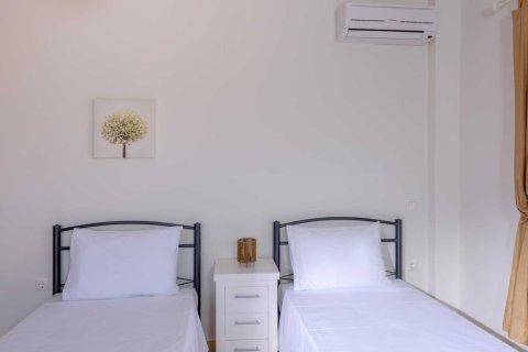 3 bedrooms Villa in Chania, Greece No. 23839 23