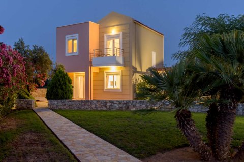 3 bedrooms Villa in Chania, Greece No. 23839 1