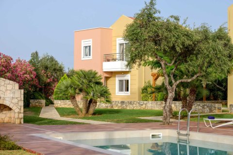 3 bedrooms Villa in Chania, Greece No. 23839 2