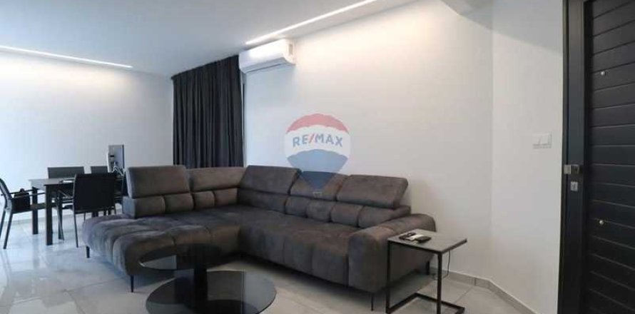 3 bedrooms House in Limassol, Cyprus No. 83267