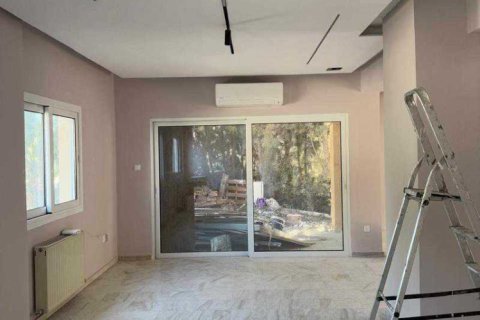 4 bedrooms House in Agios Athanasios, Cyprus No. 79039 12