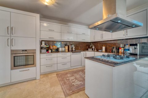 4 rooms Villa à Binh Duong, Vietnam No. 92513 9