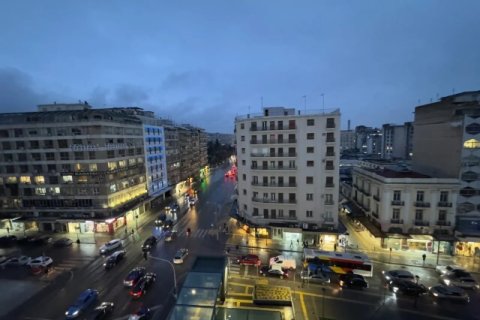 3 bedrooms Apartment in Thessaloniki, Greece No. 108545 6