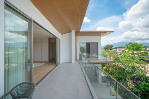 5 bedrooms House in Chiang Mai, Thailand No. 97840 1