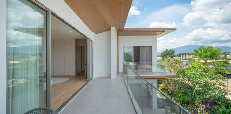 5 bedrooms House in Chiang Mai, Thailand No. 97840