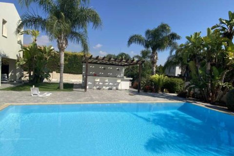 3 dormitorios House en Pervolia, Cyprus No. 75678 2