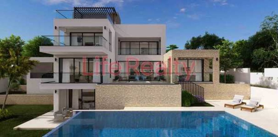 5 bedrooms House in Kouklia, Cyprus No. 101169