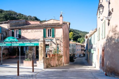 2 bedrooms House in Ramatuelle, France No. 79616 22