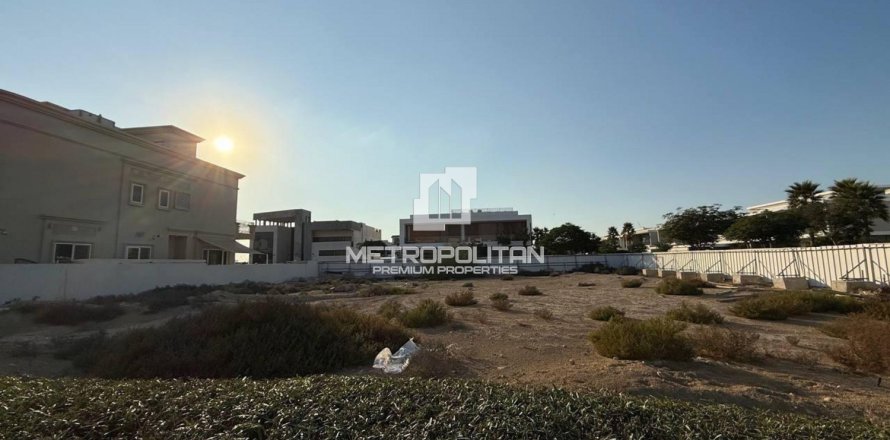 1247m² Land in Dubai Hills, UAE No. 118488