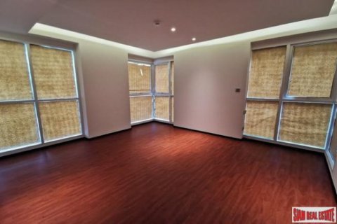 2 dormitorios Apartment en Bangkok, Thailand No. 97206 23