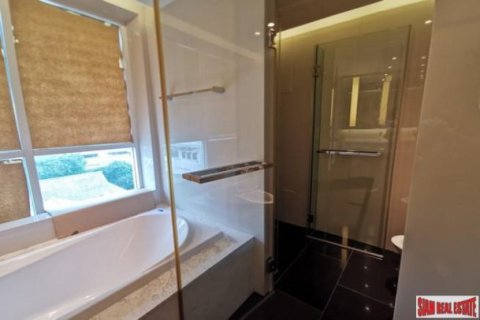 2 dormitorios Apartment en Bangkok, Thailand No. 97206 24