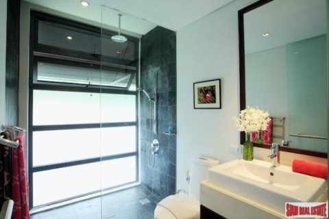 5 bedrooms Villa in Bang Tao, Thailand No. 95997 21