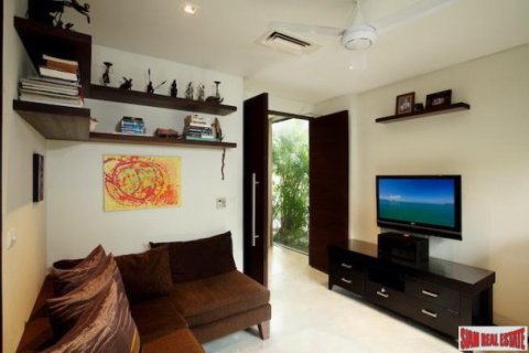 5 bedrooms Villa in Bang Tao, Thailand No. 95997 14