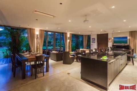 5 bedrooms Villa in Bang Tao, Thailand No. 95997 15