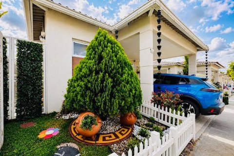 2 bedrooms House in Puerto Caimito, Panama No. 126832 7
