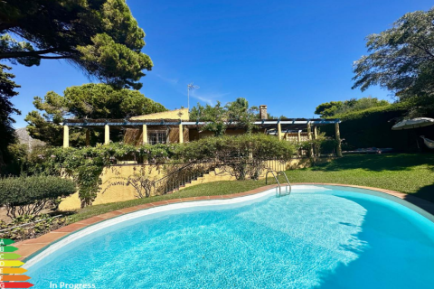 4 dormitorios Villa en Tan Xuan, Vietnam No. 27599 1