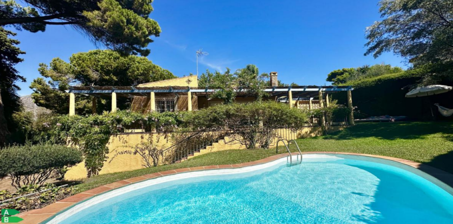 4 dormitorios Villa en Marbella, Spain No. 27599