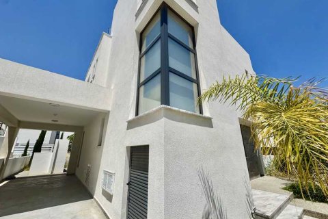 3 bedrooms House in Pernera, Cyprus No. 100498 7