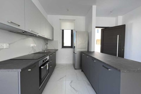 3 bedrooms House in Pernera, Cyprus No. 100498 8