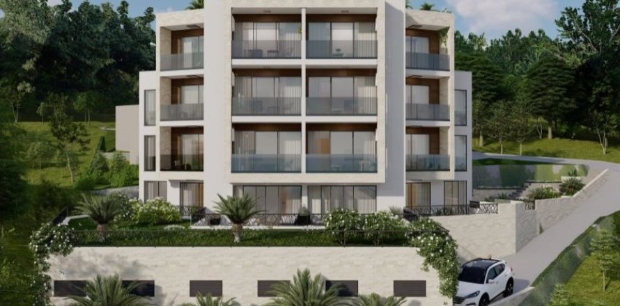 2 bedrooms Apartment in Tivat, Montenegro No. 66731